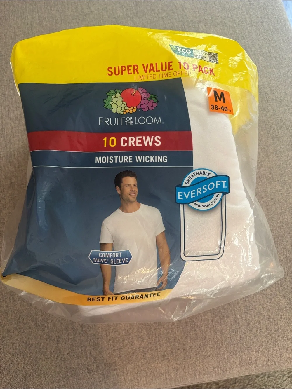 Fruit of the Loom Men's White Crew Undershirts - 10 Pack (Medium)